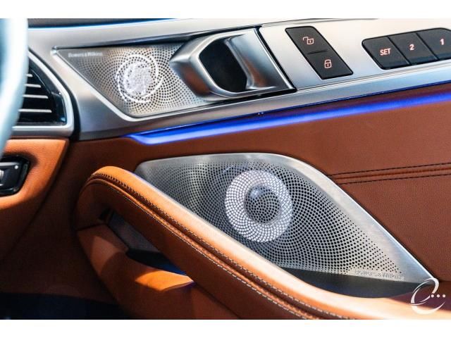 2018 BMW 8 SERIES 照片 5