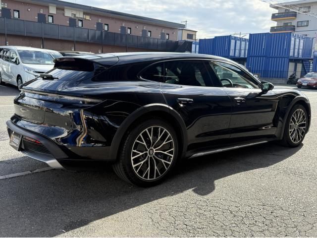 2022 Porsche TAYCAN CROSS TURISMO thumbnail 3