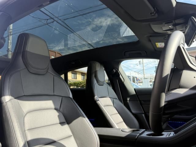 2022 Porsche TAYCAN CROSS TURISMO thumbnail 6
