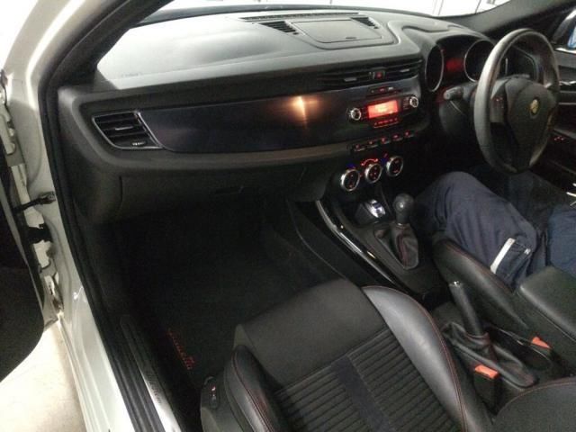 2013 ALFA Romeo GIULIETTA 缩略图 3