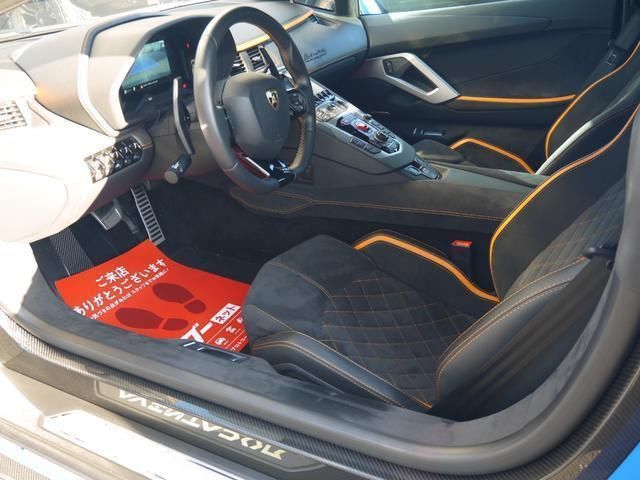 2018 Lamborghini AVENTADOR — миниатюра 3