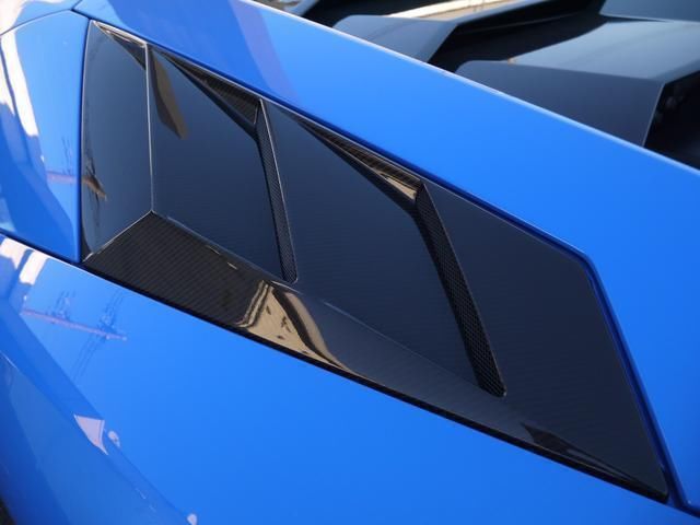 2018 Lamborghini AVENTADOR — миниатюра 7
