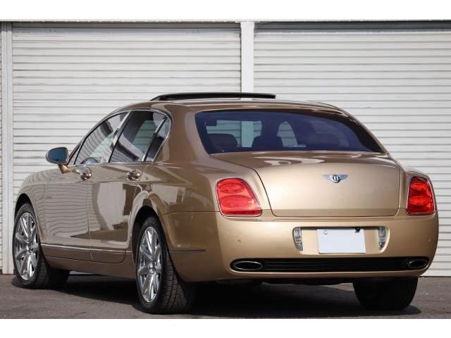 2006 Bentley FLYING SPUR 照片 2