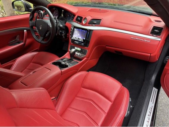 2015 Maserati GRAN TURISMO 缩略图 6