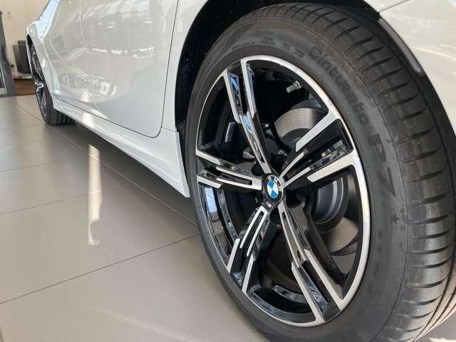 2025 BMW 3 SERIES 缩略图 8