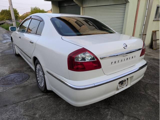 صورة 4 لـ 2007 Nissan PRESIDENT