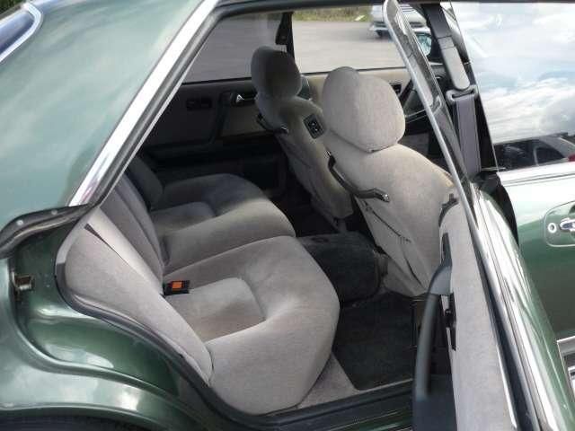 1990 Nissan CEDRIC — фото 4
