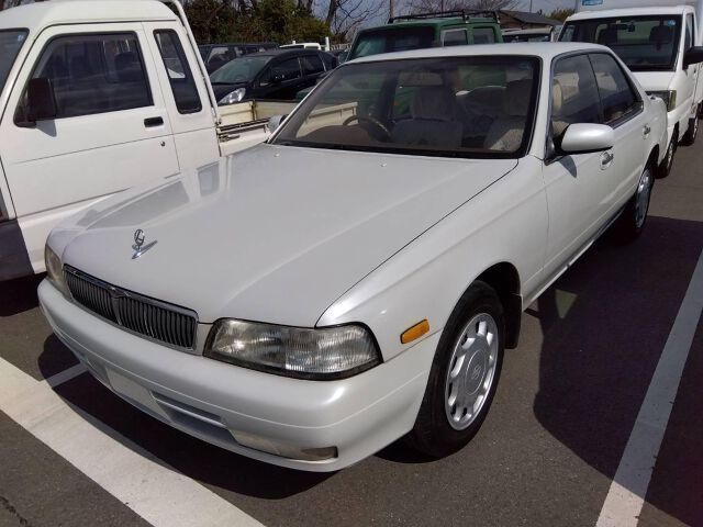 1995 Nissan LAUREL 照片 1