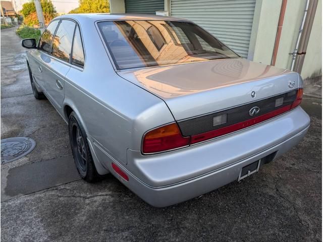 صورة 2 لـ 1994 Nissan INFINITI Q45