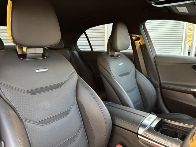2025 Mercedes-BENZ C-CLASS 照片 4