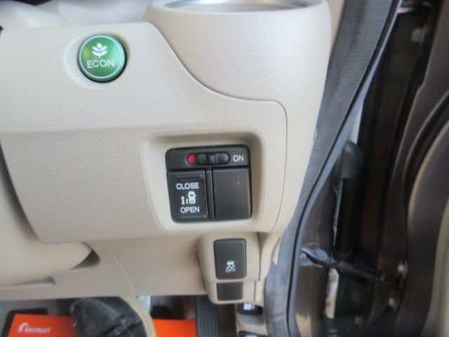 صورة 6 لـ 2012 Honda N-BOX+