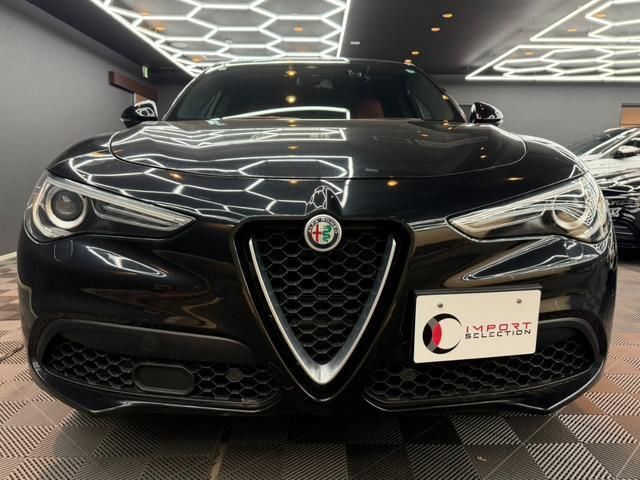 صورة 3 لـ 2018 ALFA Romeo STELVIO