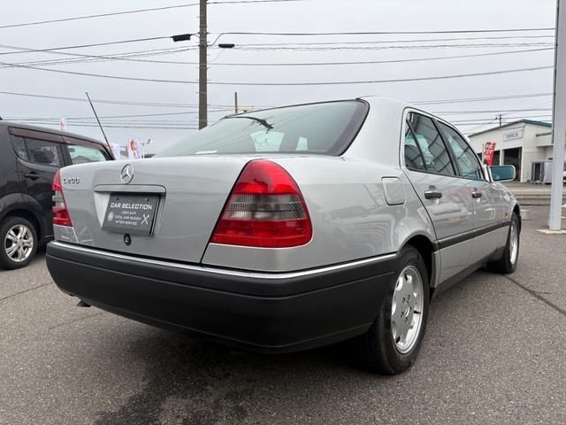 صورة مصغرة 4 لـ 1995 Mercedes-BENZ C-CLASS