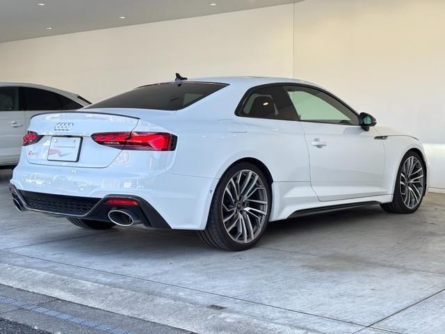 2023 AUDI RS5 photo 3
