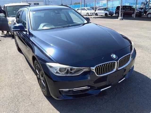 2015 BMW 3 SERIES photo 4