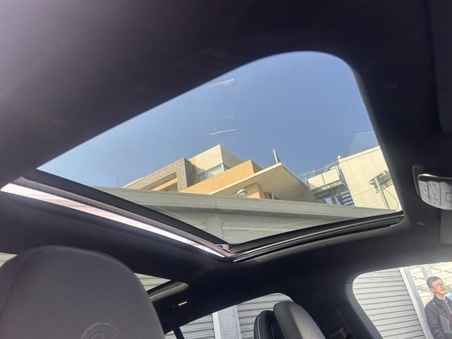 2024 Mercedes-BENZ EQE photo 8