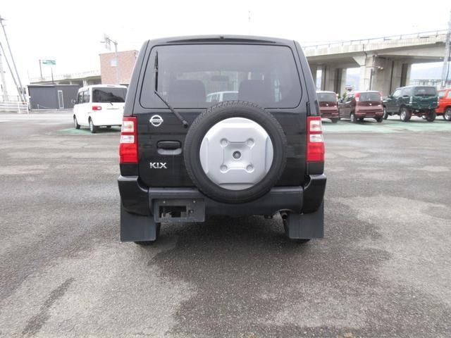 2008 Nissan KICKS 照片 2