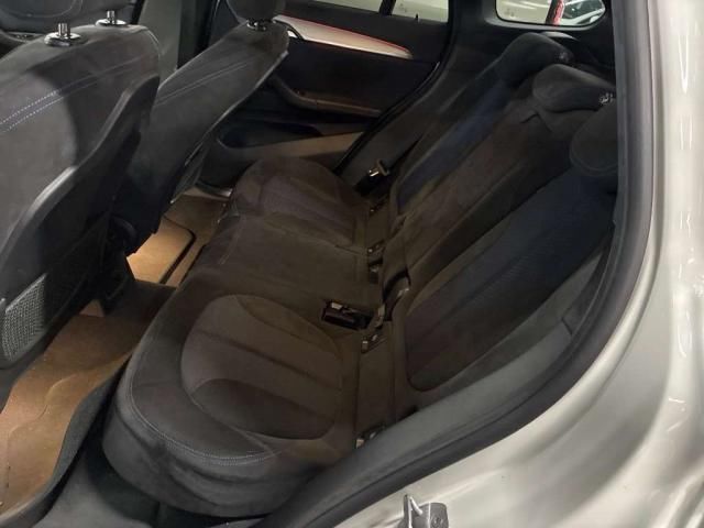 2017 BMW X1 photo 8