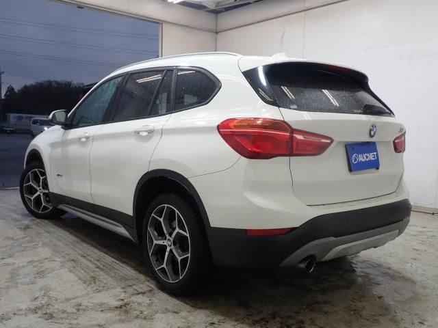 2017 BMW X1 photo 2