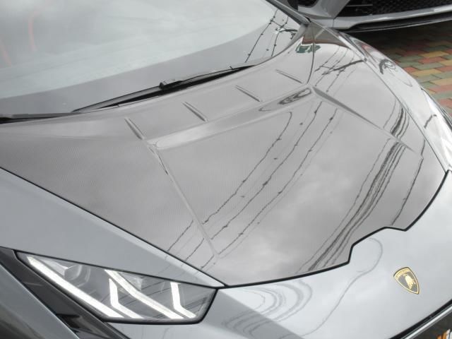 2026 Lamborghini HURACAN — миниатюра 4