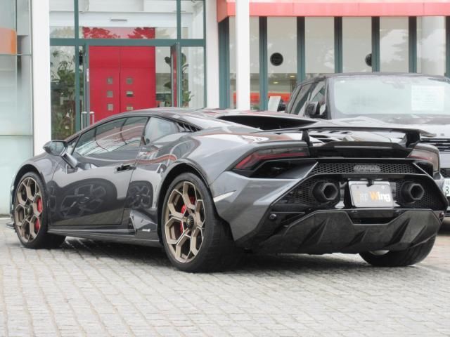 2026 Lamborghini HURACAN — миниатюра 7