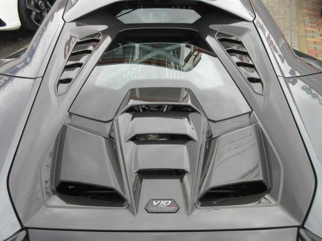 2026 Lamborghini HURACAN — миниатюра 9