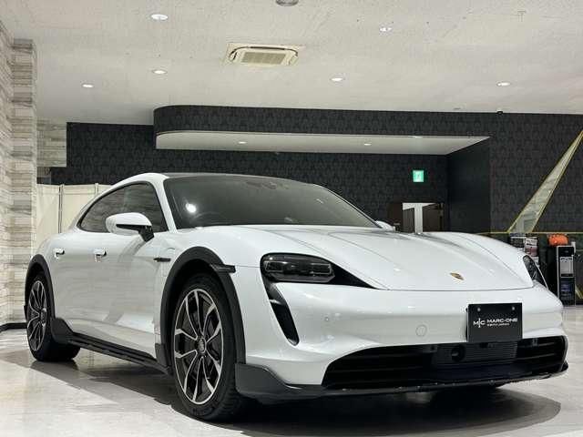صورة 1 لـ 2023 Porsche TAYCAN CROSS TURISMO