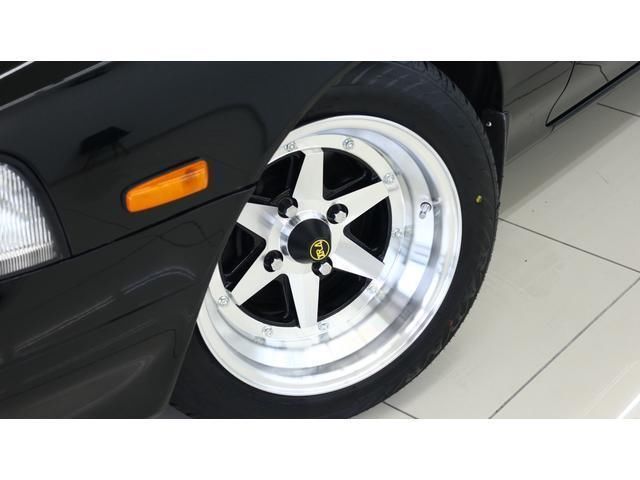 1994 Nissan LAUREL 照片 5