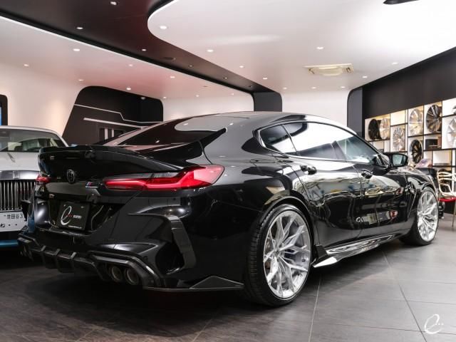 صورة 2 لـ 2020 BMW M8