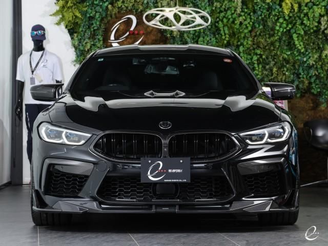 صورة 8 لـ 2020 BMW M8