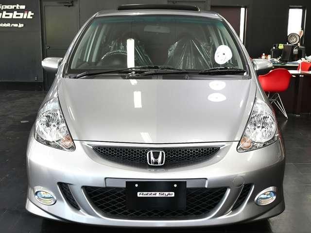 2005 Honda FIT photo 2