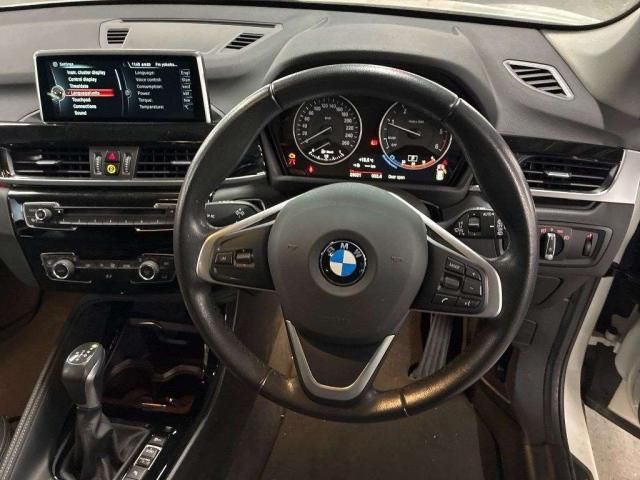2017 BMW X1 photo 3