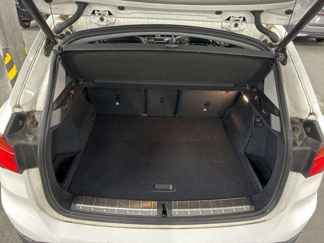 2017 BMW X1 photo 4
