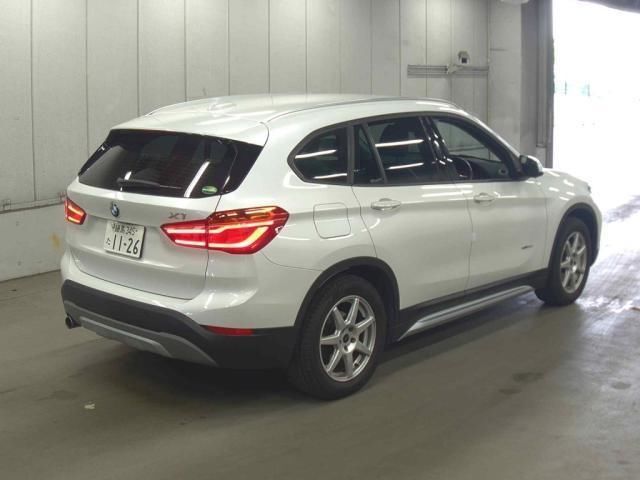 2017 BMW X1 photo 2