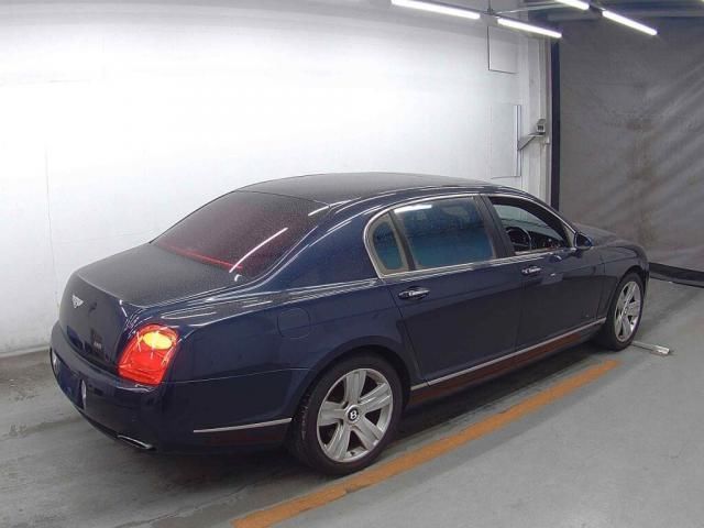صورة 6 لـ 2007 Bentley FLYING SPUR