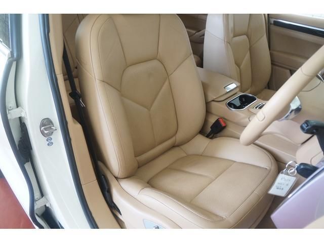 2011 Porsche CAYENNE 缩略图 6