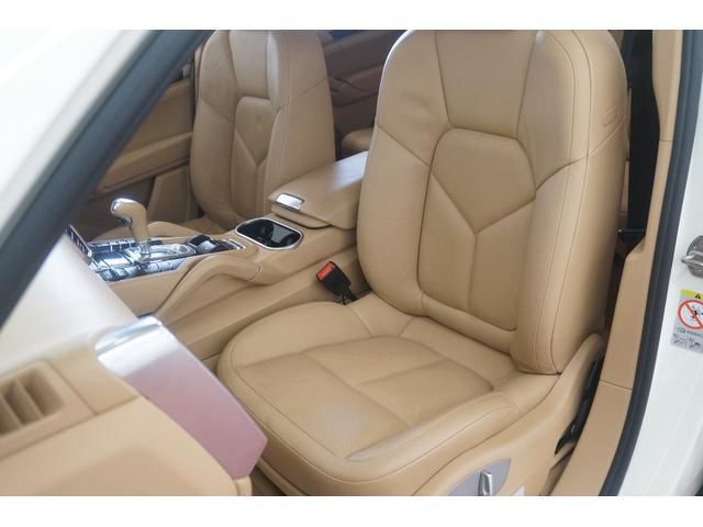 2011 Porsche CAYENNE 缩略图 9