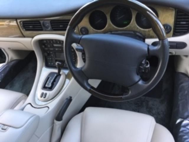 صورة مصغرة 3 لـ 2002 Jaguar XJ