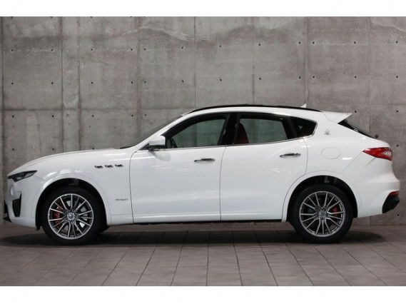 2019 Maserati LEVANTE — миниатюра 3