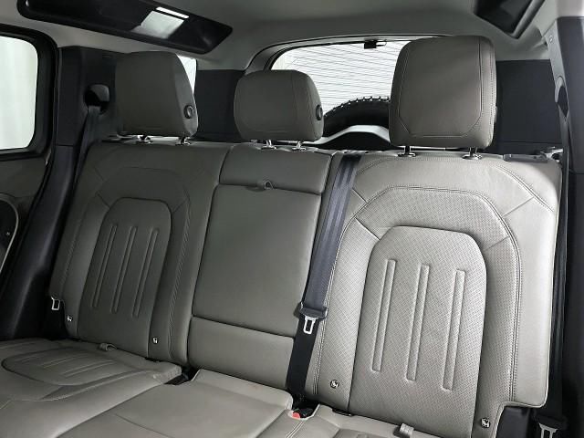 2021 LAND Rover DEFENDER — миниатюра 7