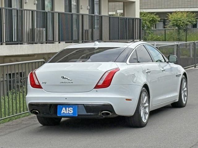 صورة مصغرة 2 لـ 2018 Jaguar XJ