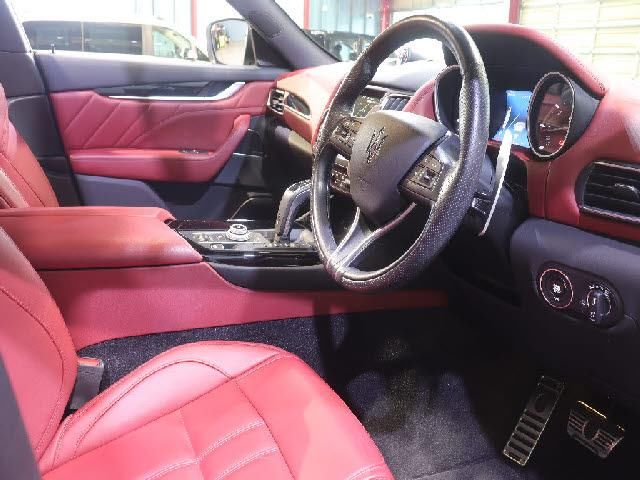 صورة مصغرة 7 لـ 2021 Maserati GRAN SPORT