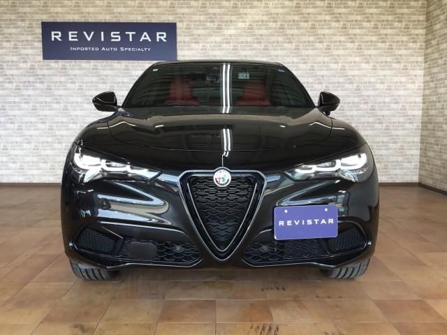 2023 ALFA Romeo STELVIO — миниатюра 3