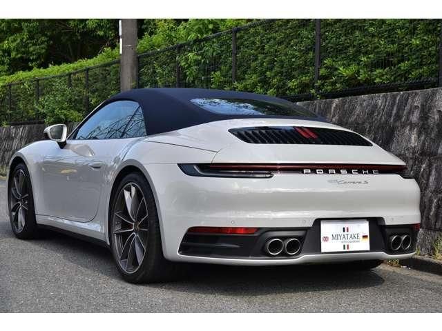 2020 Porsche 911 缩略图 2