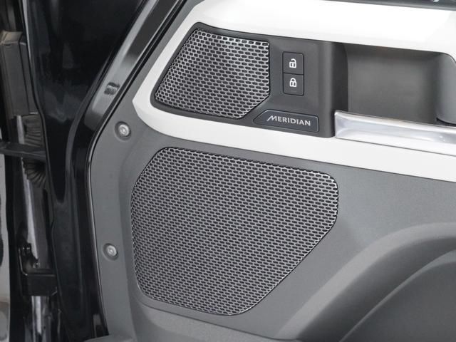 2022 LAND Rover DEFENDER — миниатюра 3