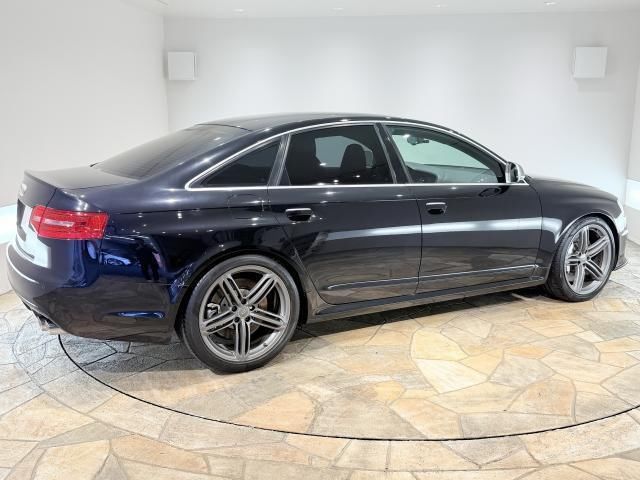 صورة 3 لـ 2009 AUDI RS6