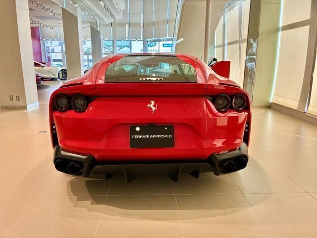 2019 Ferrari 812 SUPERFAST 照片 3