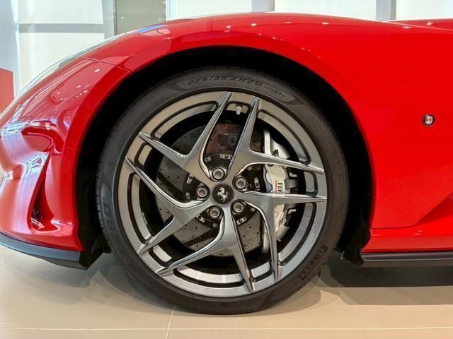 2019 Ferrari 812 SUPERFAST 照片 9
