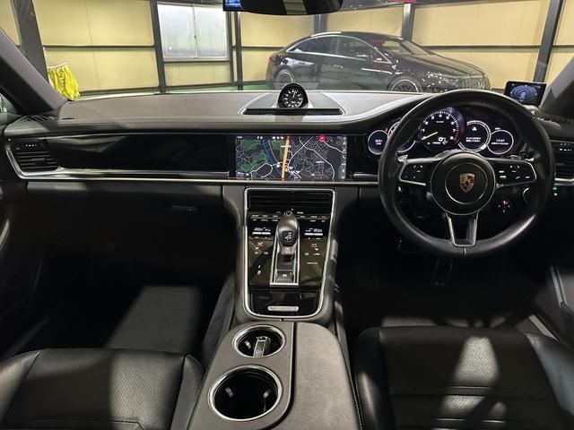 2019 Porsche PANAMERA — миниатюра 4