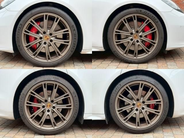 صورة 9 لـ 2020 Porsche PANAMERA
